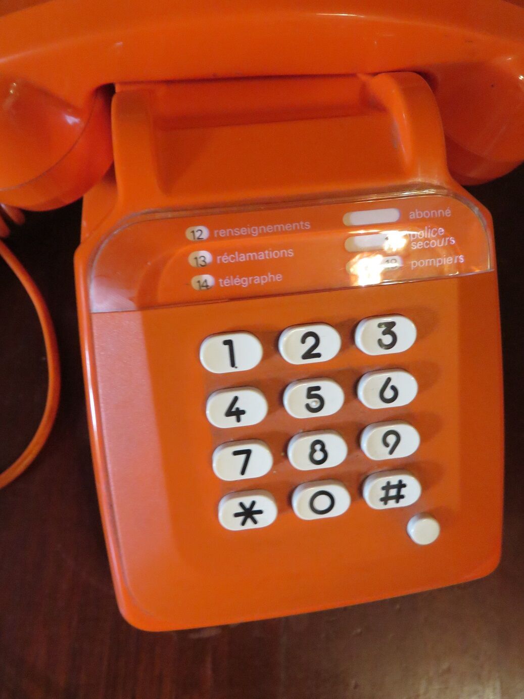 Phone orange 80s