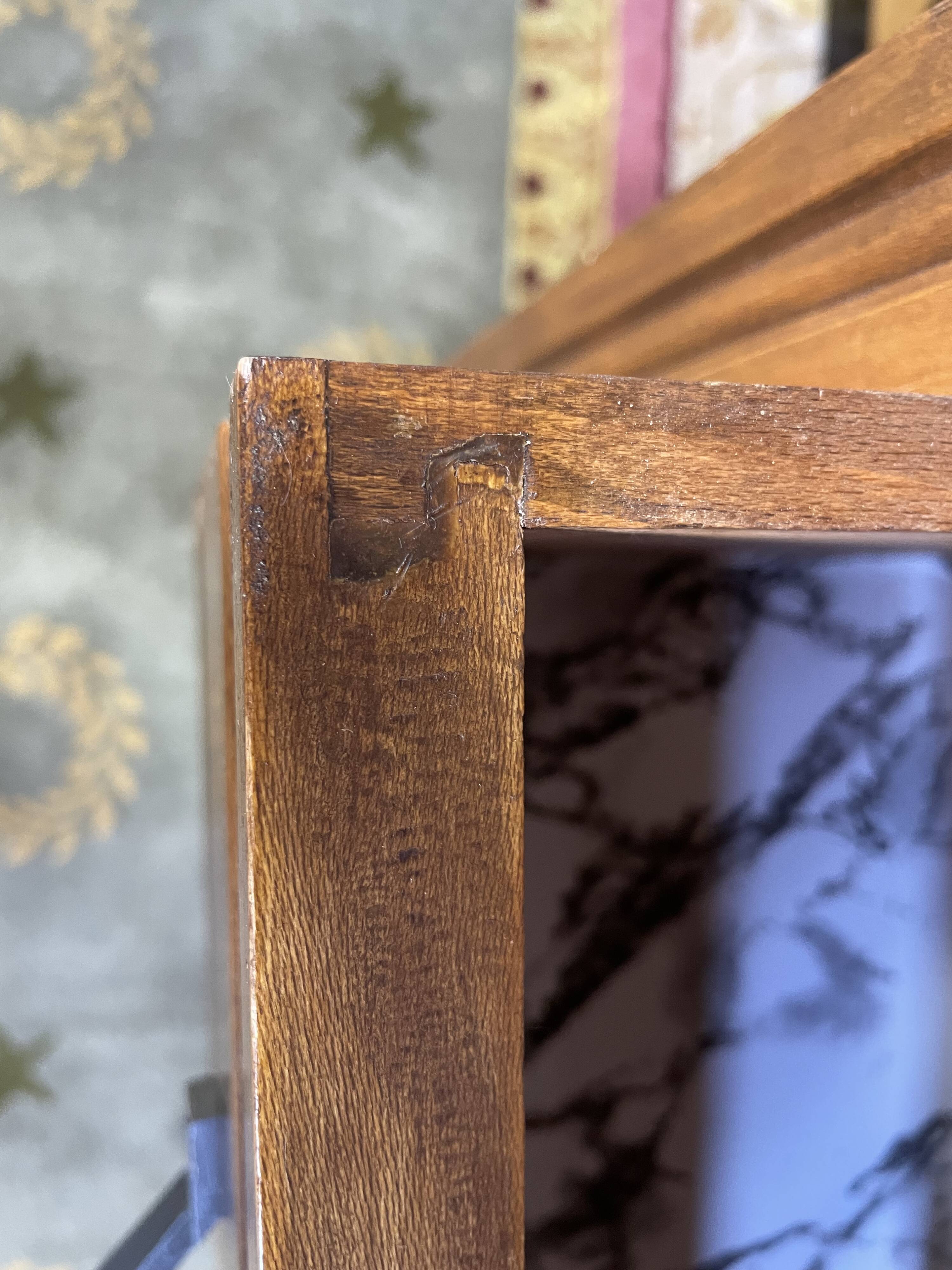 Chest of drawers Art Deco period beech tinted and veined marble