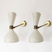 Pair of Italian design wall lights from the 1950s