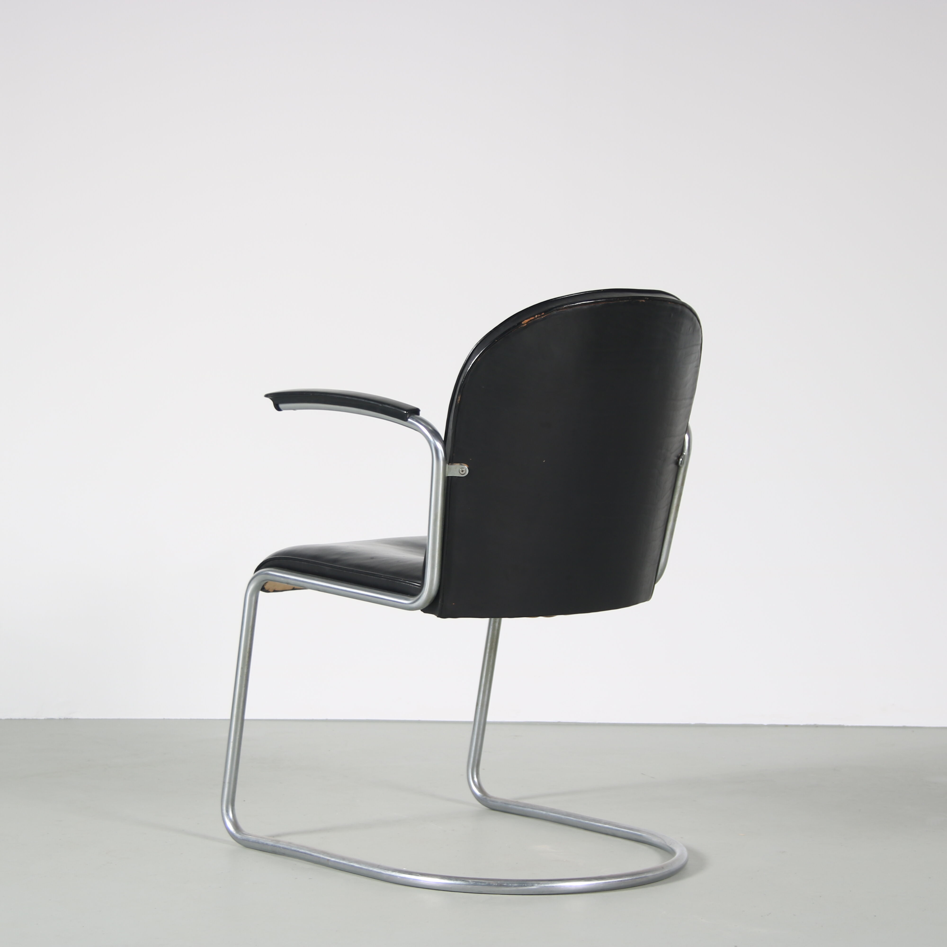 Fauteuil « 413 » par Gispen, Pays-Bas