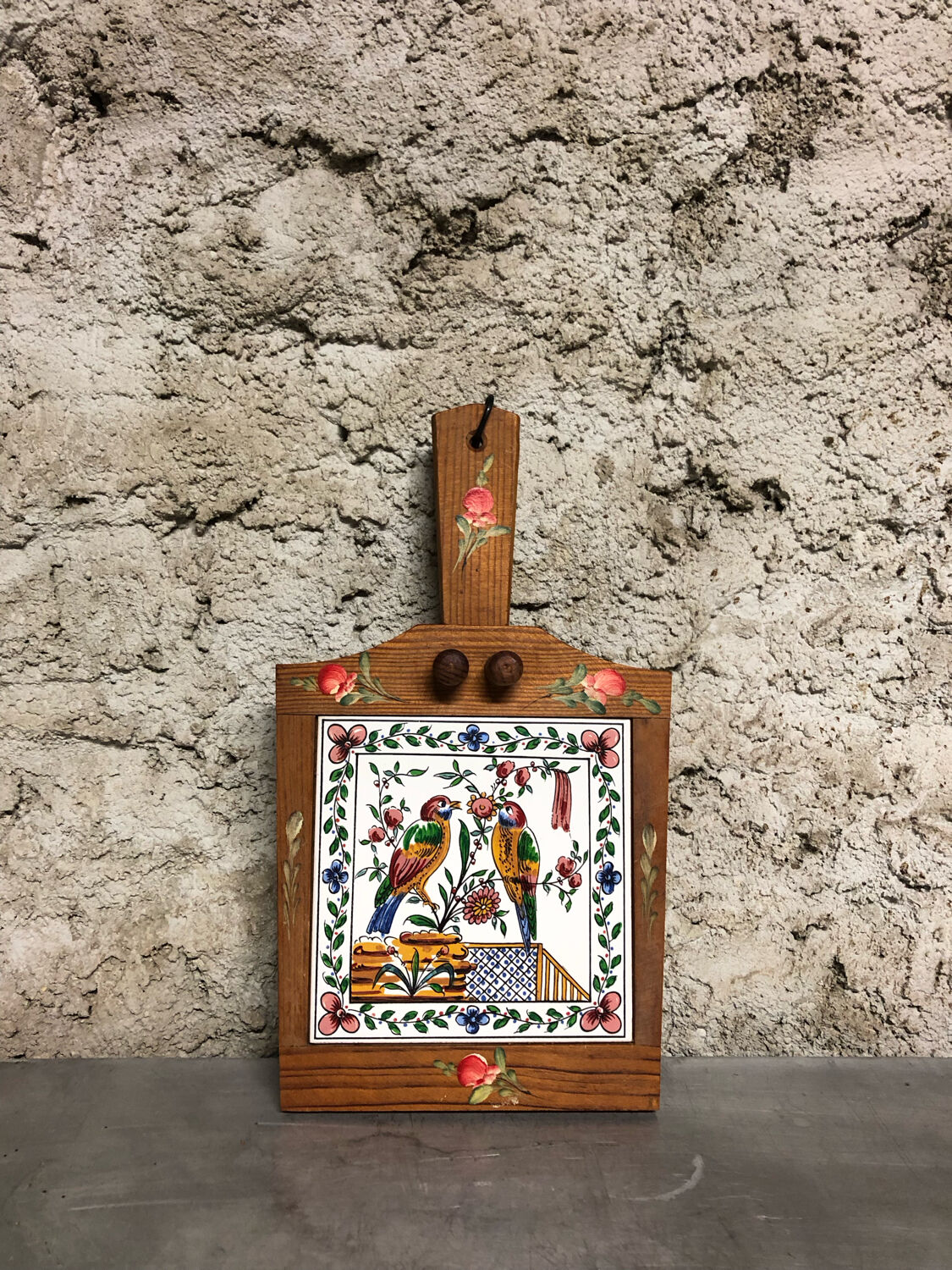 Hand-painted tiled cutting board