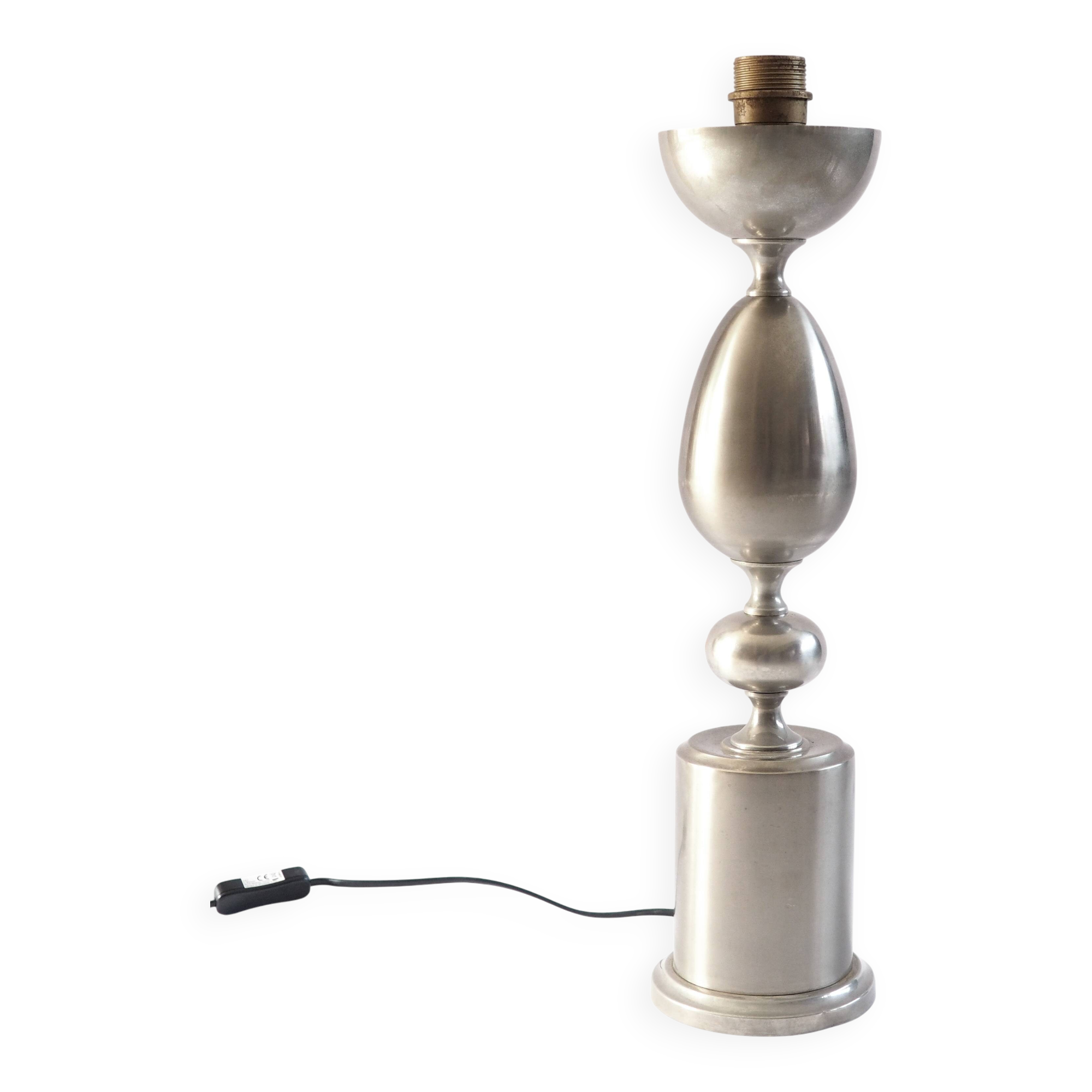 Maison Barbier egg lamp base