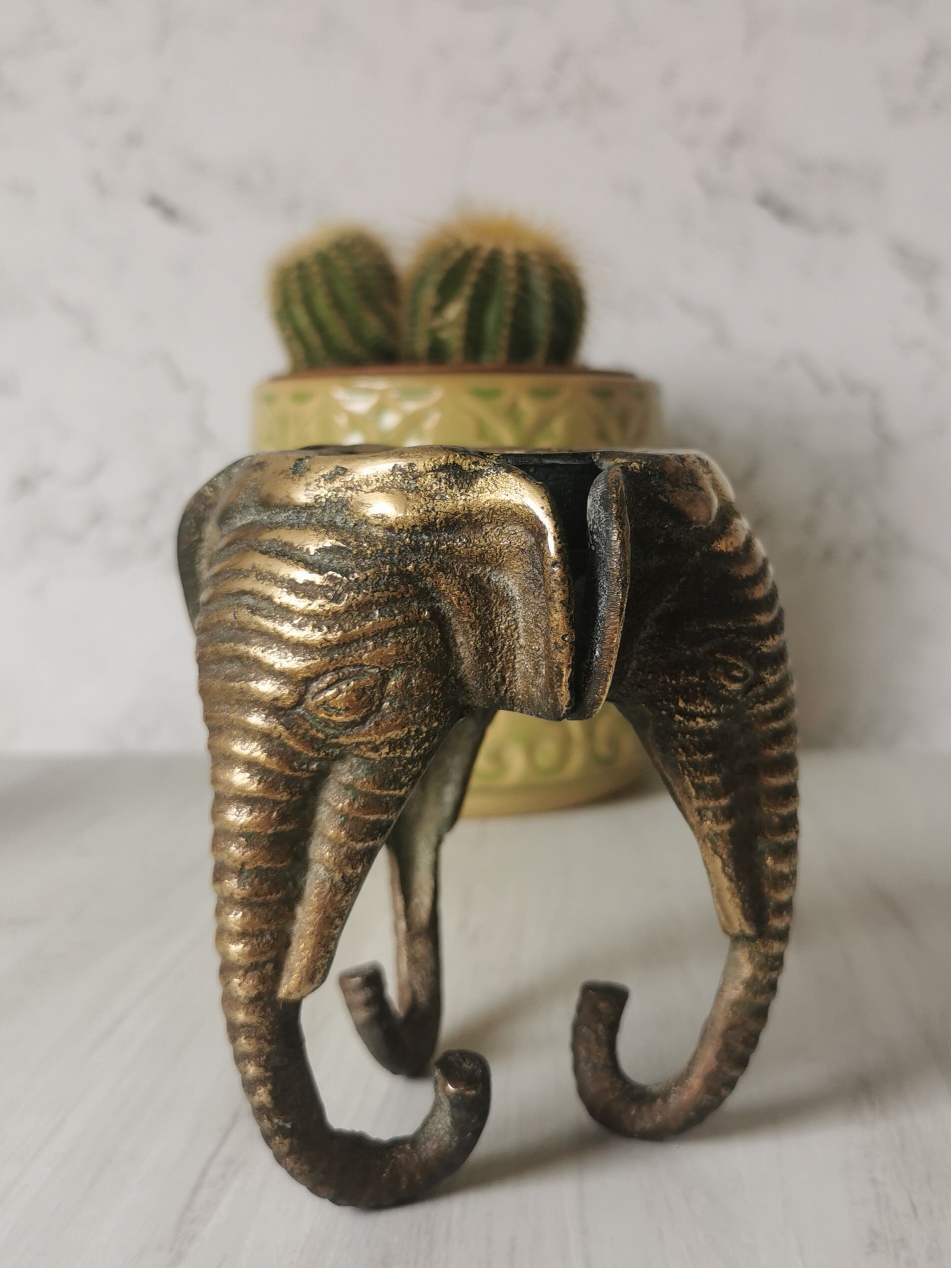 Candlestick elephants