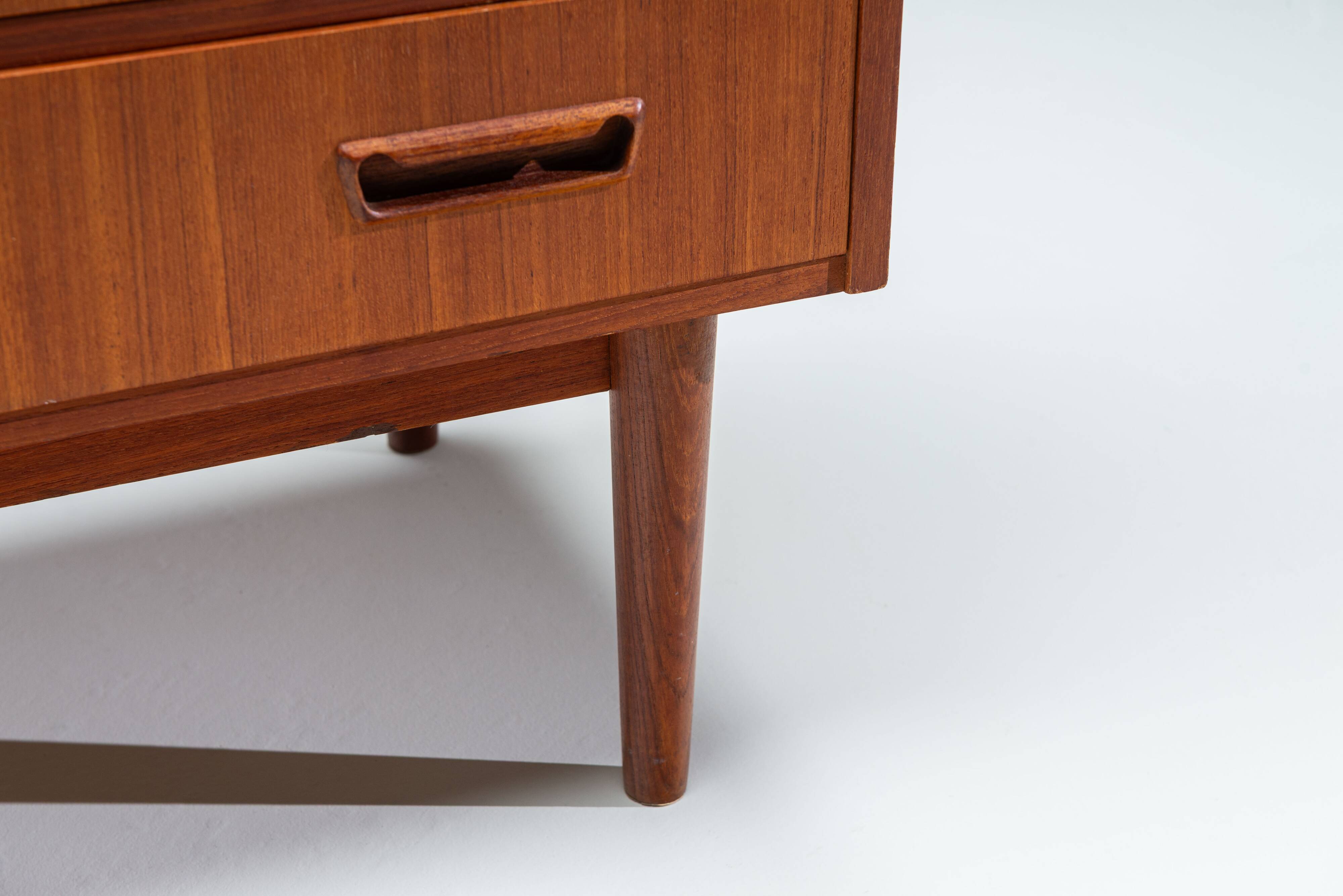 Danish mid-century secretaire by Gunnar Nielsen Tibergaard