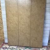 Screen 3 shutters