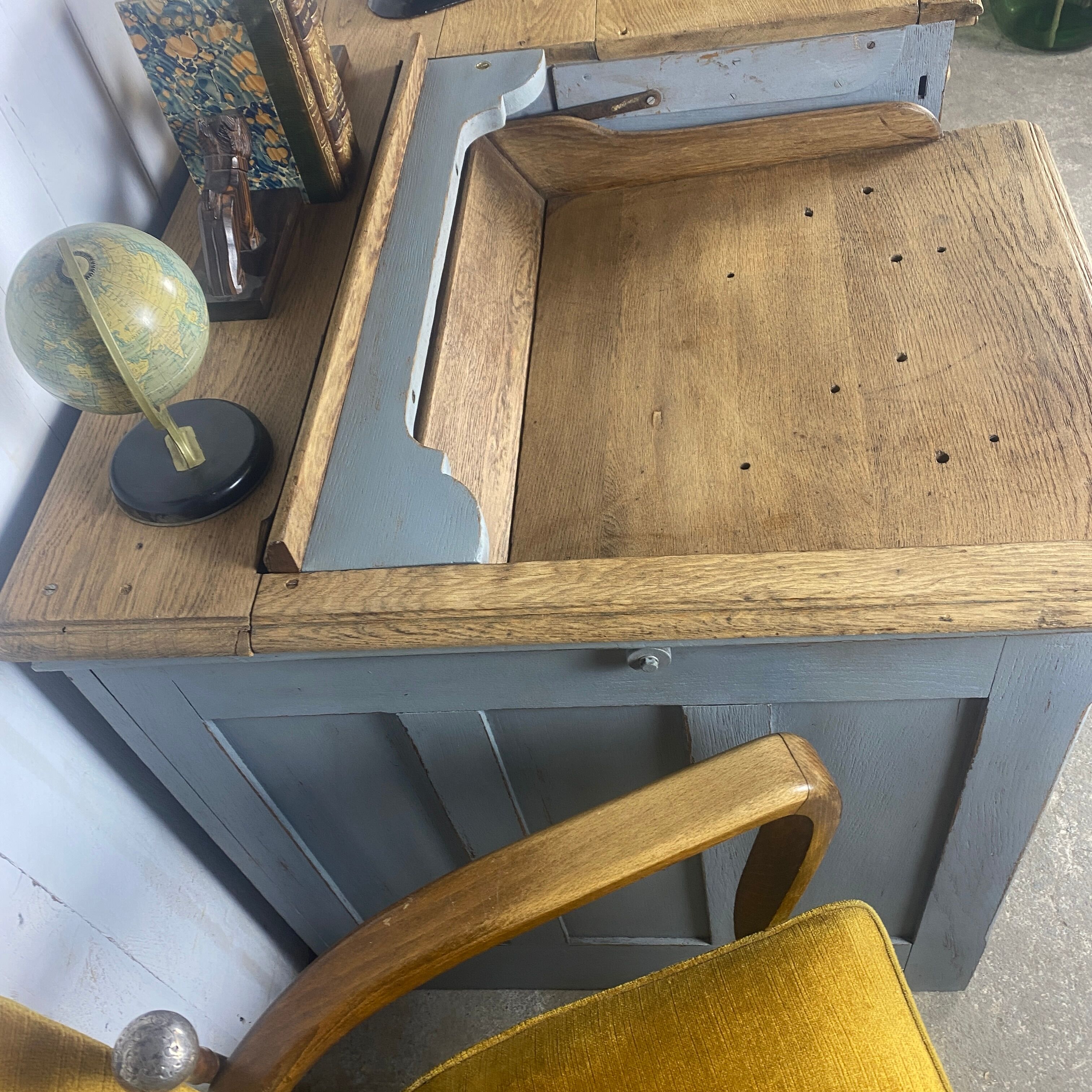 Bureau escamotable chêne patine