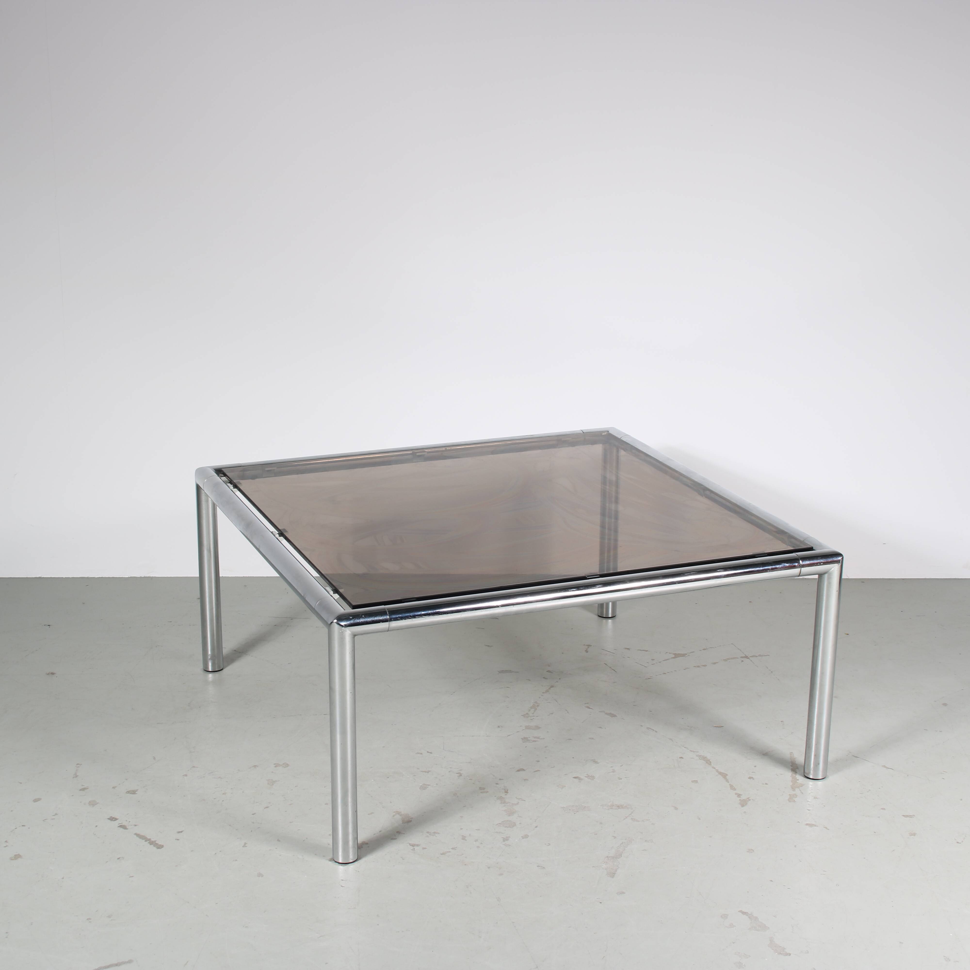 1970s Coffee table by Rodney Kinsman for Bieffeplast, Italy