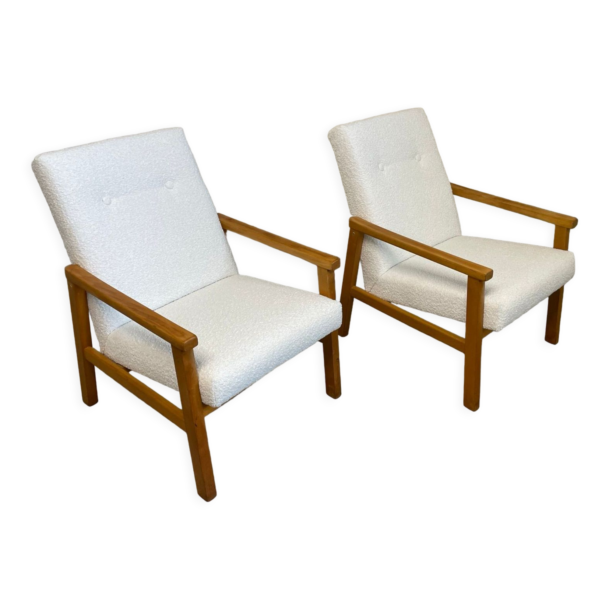 Set of two lounge chairs