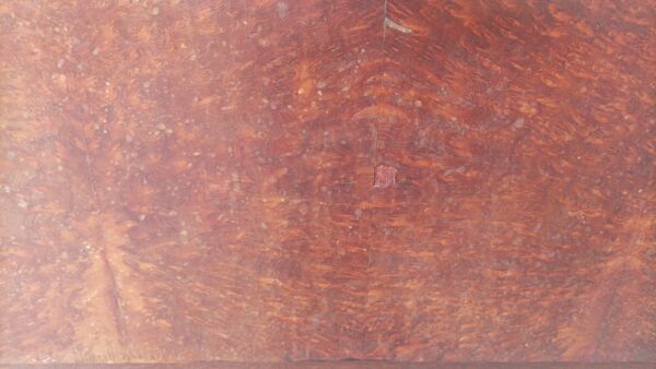 Lit Louis XVI en loupe de thuya