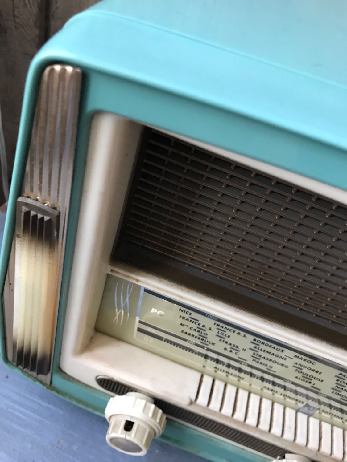Vintage radio