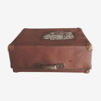 Old trunk, large vintage suitcase