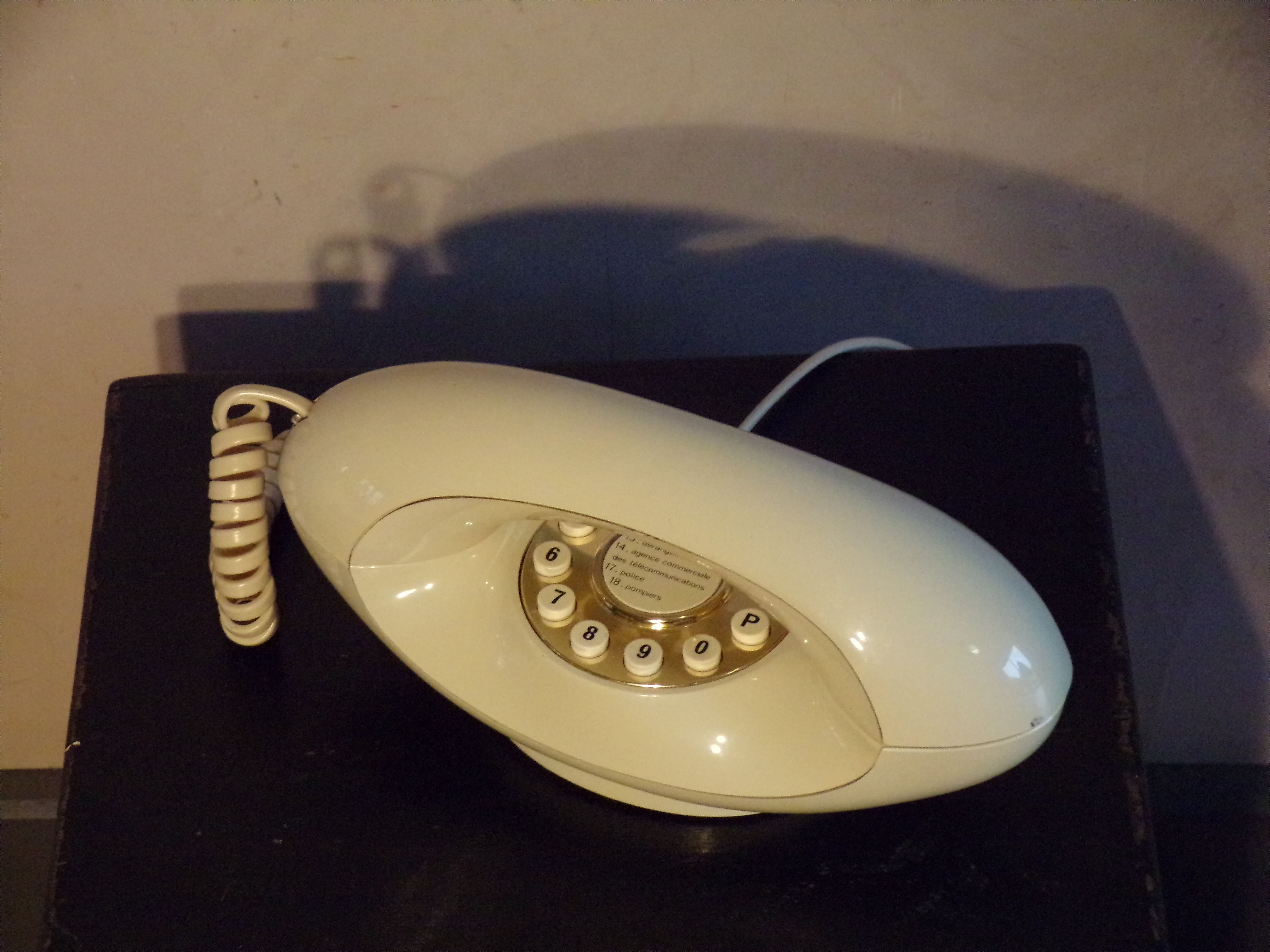Lady HPF vintage phone