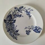 Pair of Longchamp plates 1880-1900 – Rare naturalistic floral decoration