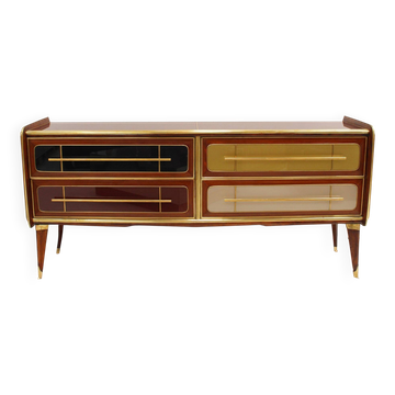 Buffet italien en bois massif et recouvert de verre coloré des années 1950.