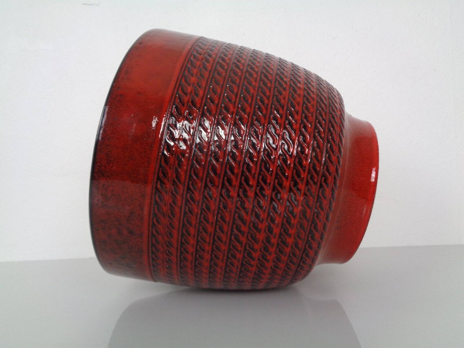 Large ceramic cachepot from Bay Keramik, Germany, 1970s.