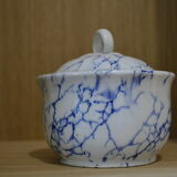 Blue marbled sugar