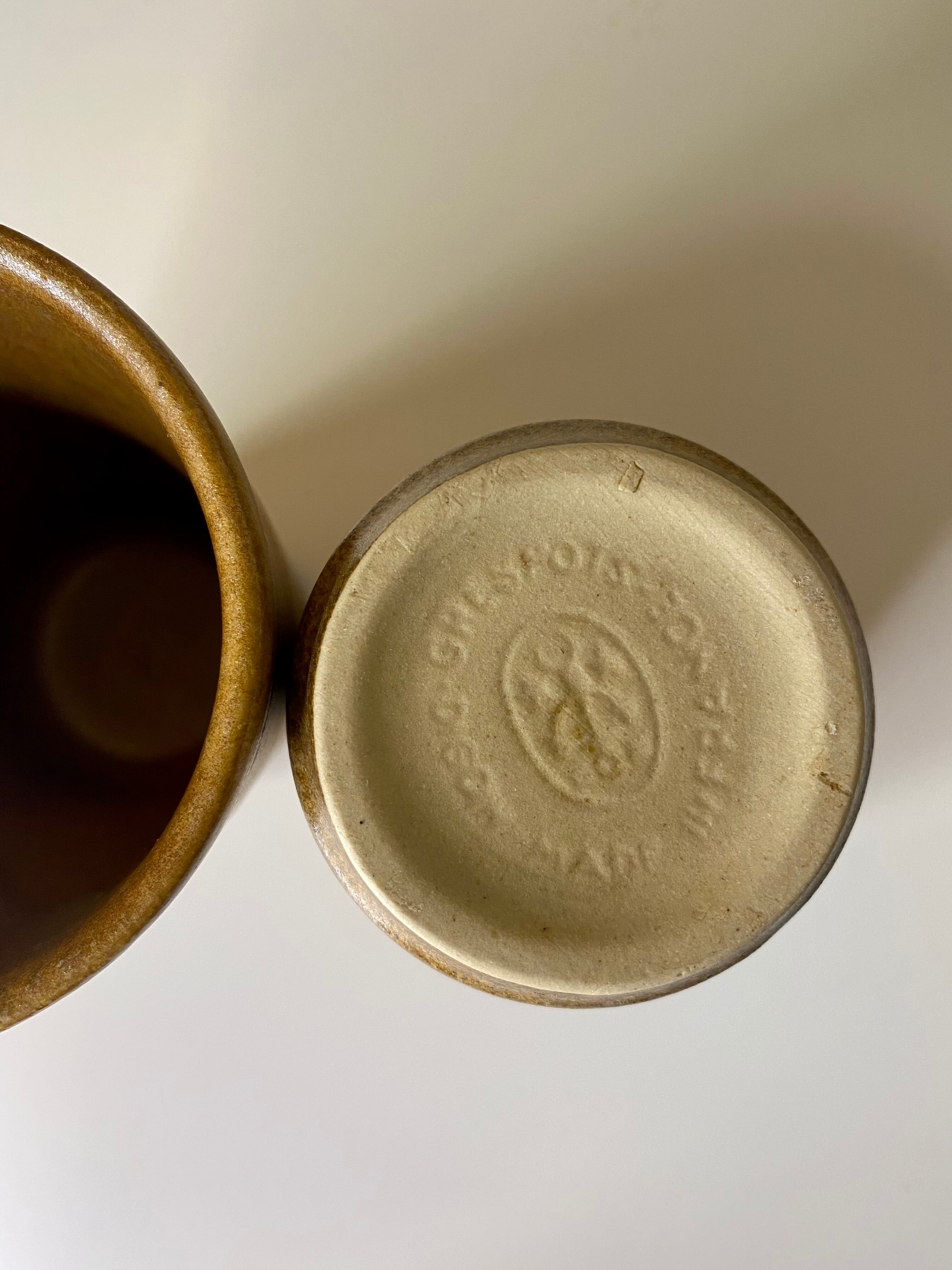 7 Digoin sandstone mazagrans