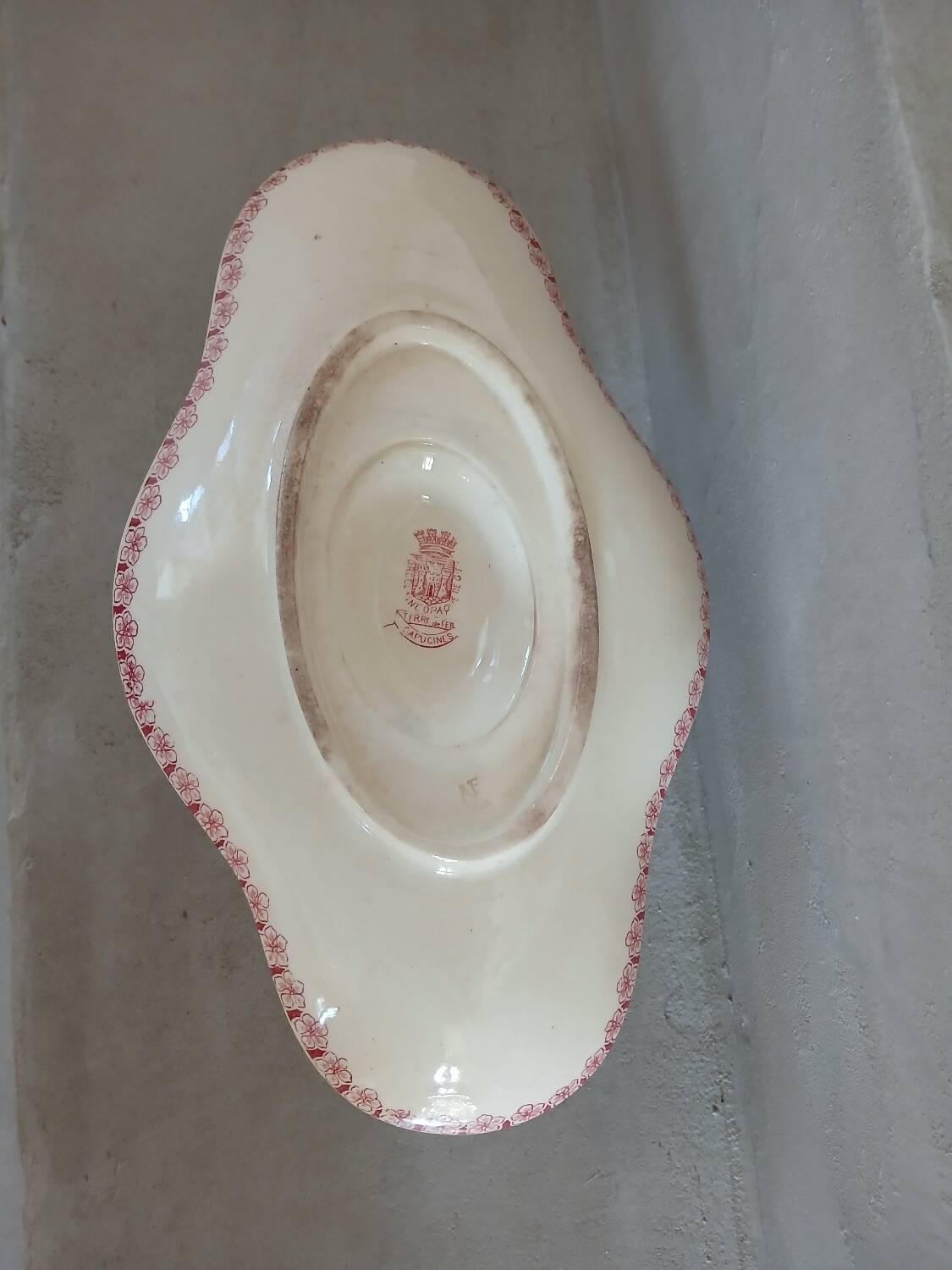 Antique sauce boat in Gien ironstone.
