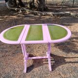 Children's table or coffee table folding