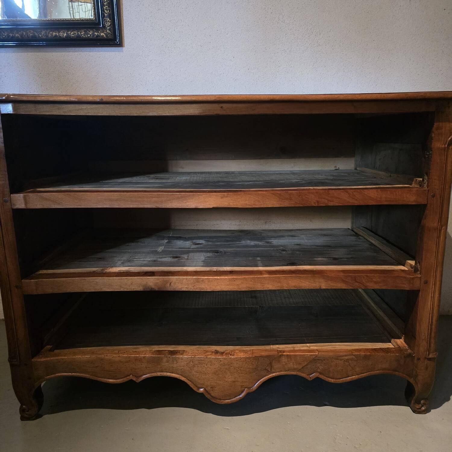 Curved Louis XV commode, 18th century.