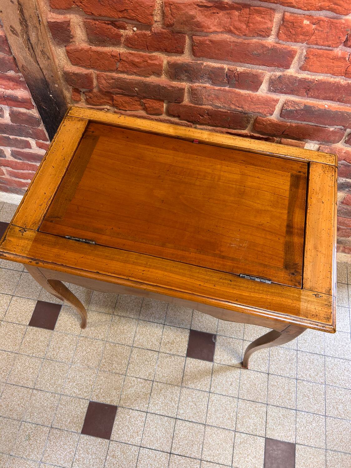 Beautiful vintage Capuchin desk