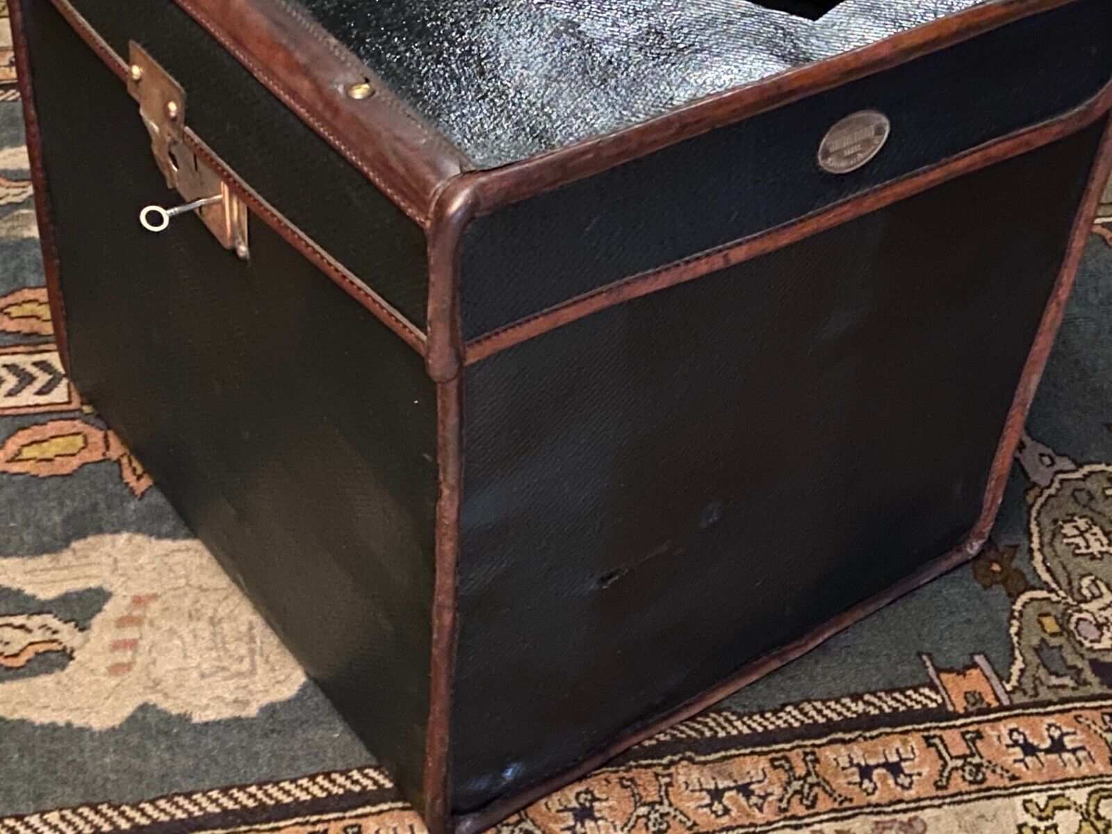 Travel trunk late nineteenth marked "At the start, Paris"