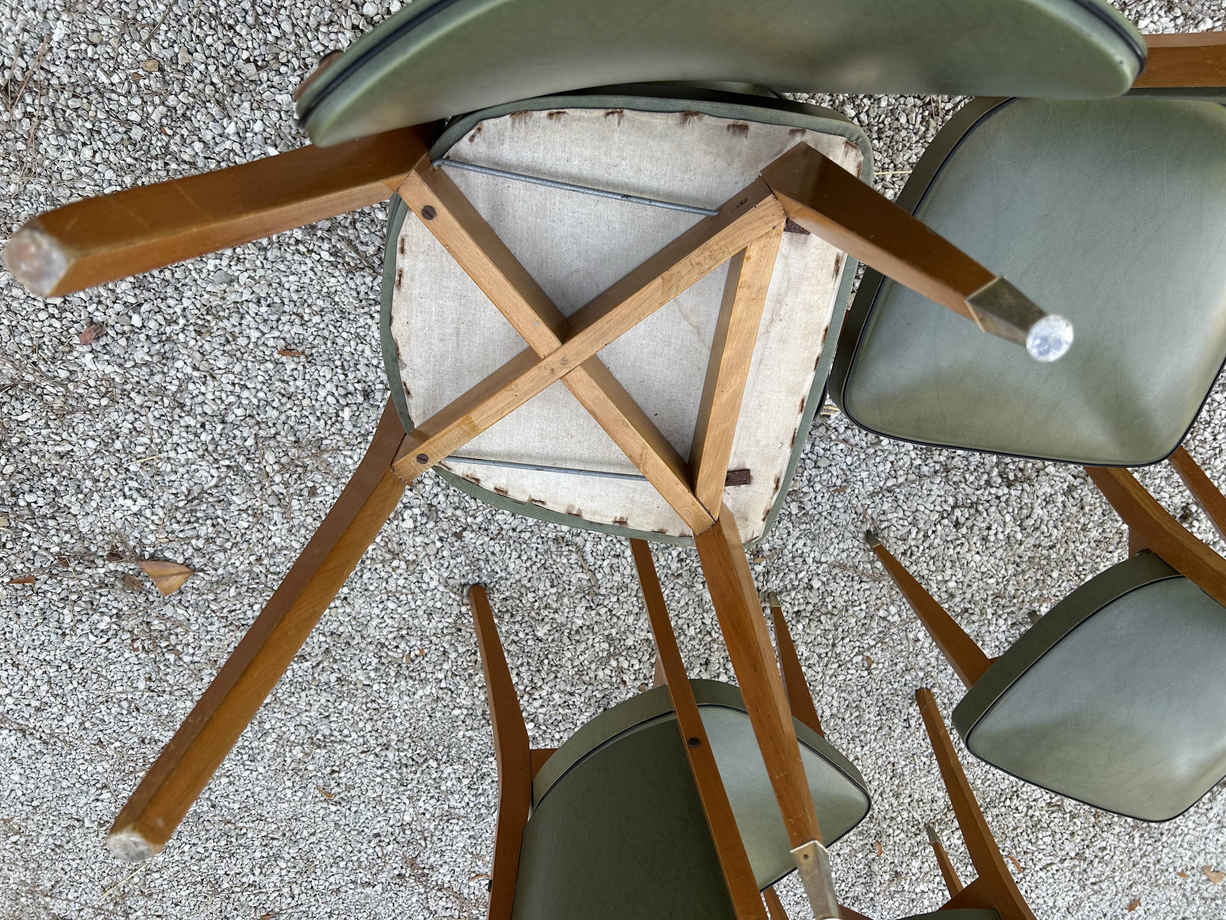 Green Skaï chair from the 1930s