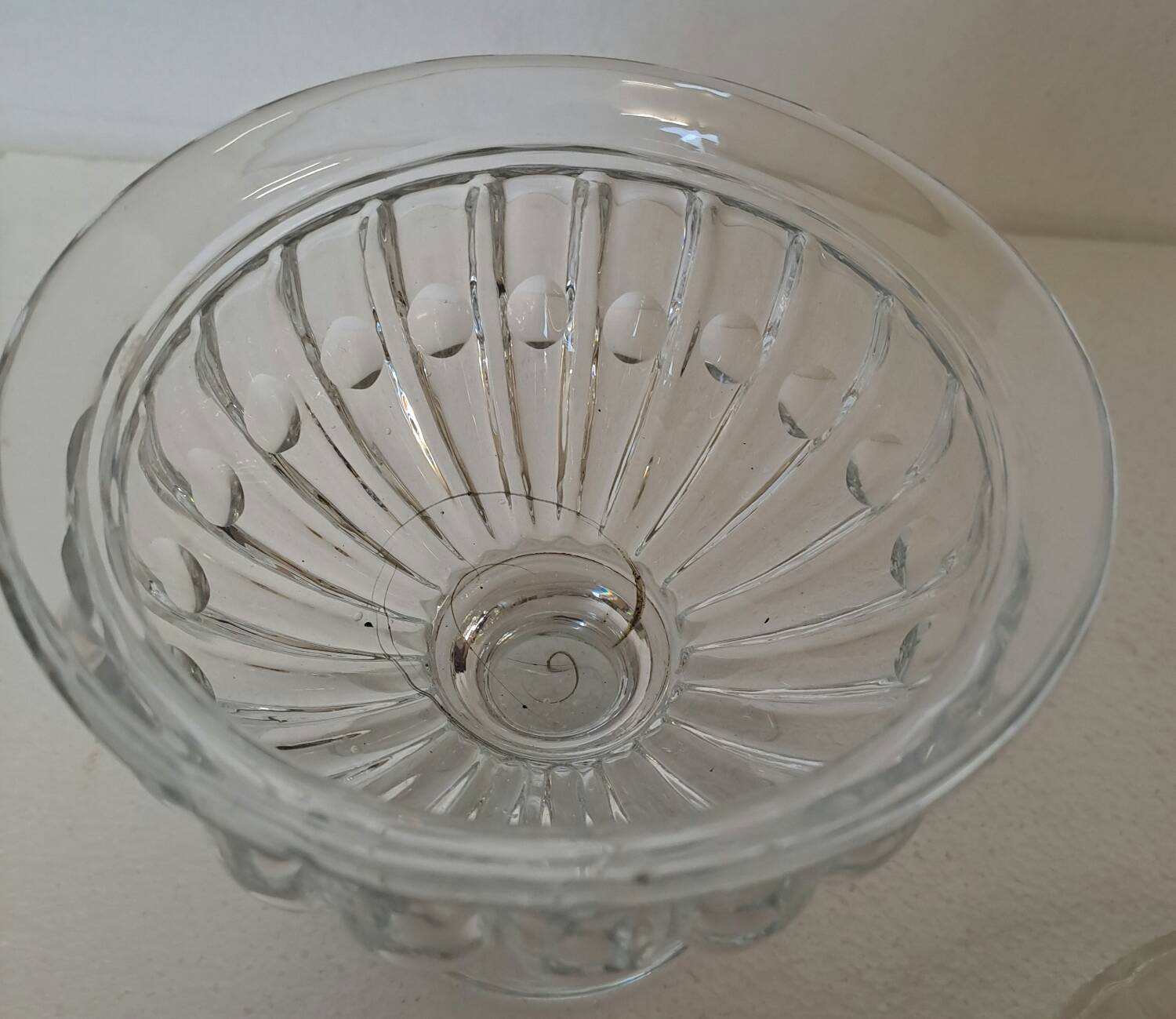 Baccarat Saint Louis 19th century crystal bezel