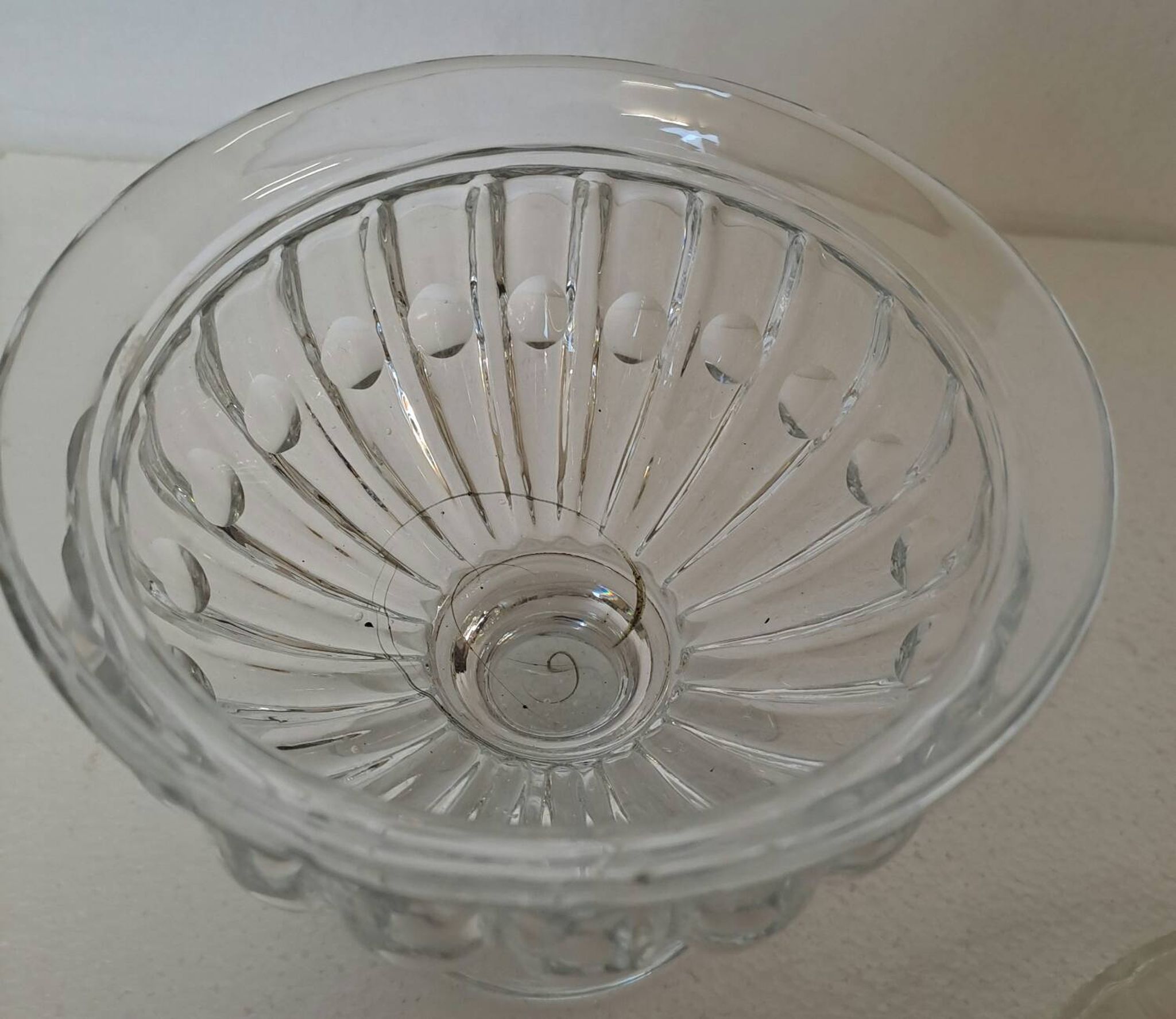Baccarat Saint Louis 19th century crystal bezel