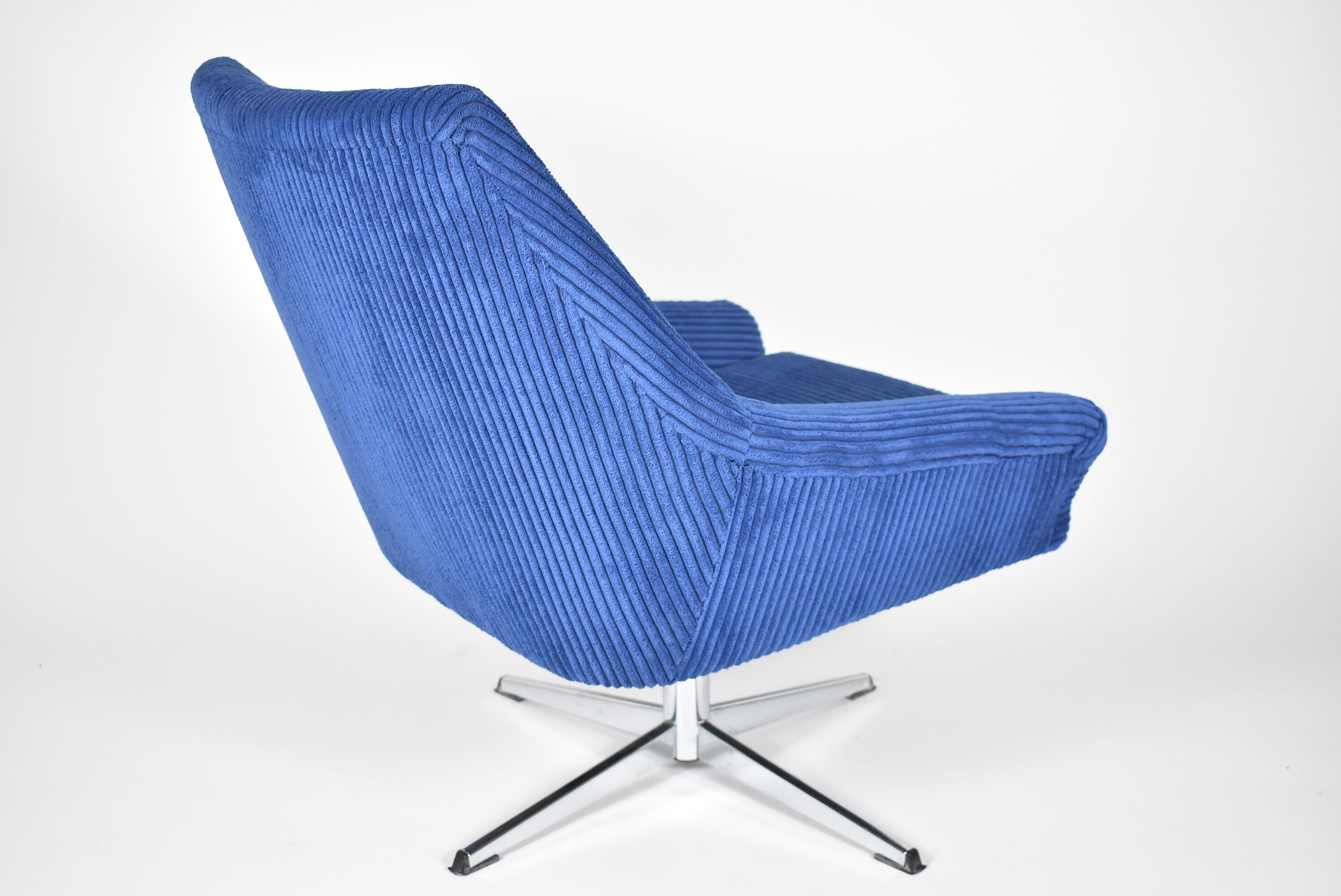 Vintage Cord armchair Shell, Deutsche Democratic Republic, DDR, 1960s, Blue