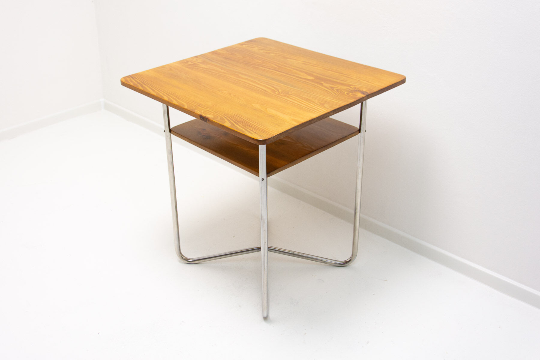 Table basse Bauhaus, Tchécoslovaquie, années 1930