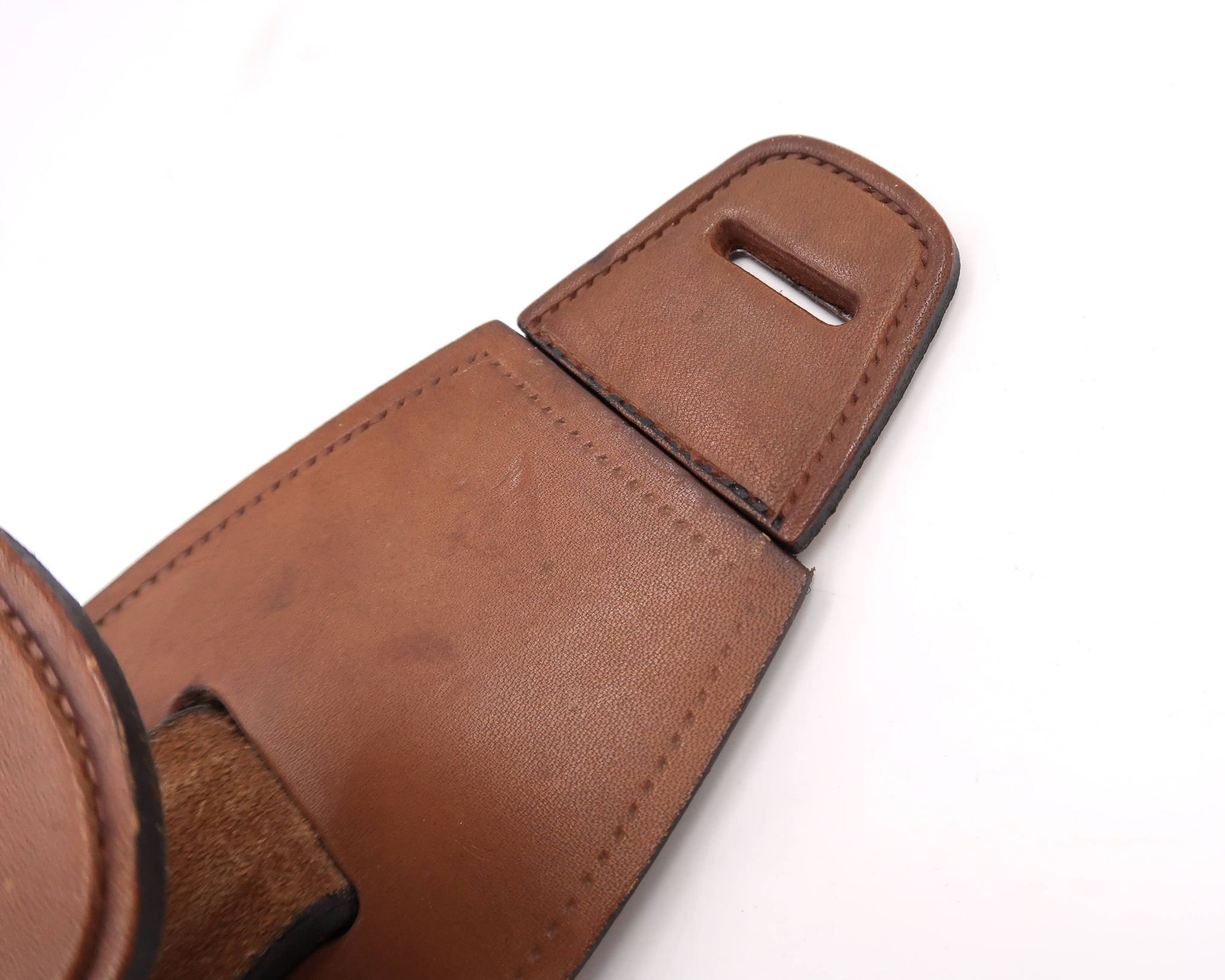 Portemanteau patère en cuir surpiqué marron  années 60