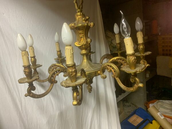 Lustre en bronze plein 8 branches