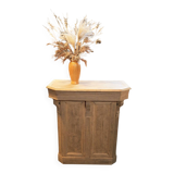 Antique counter