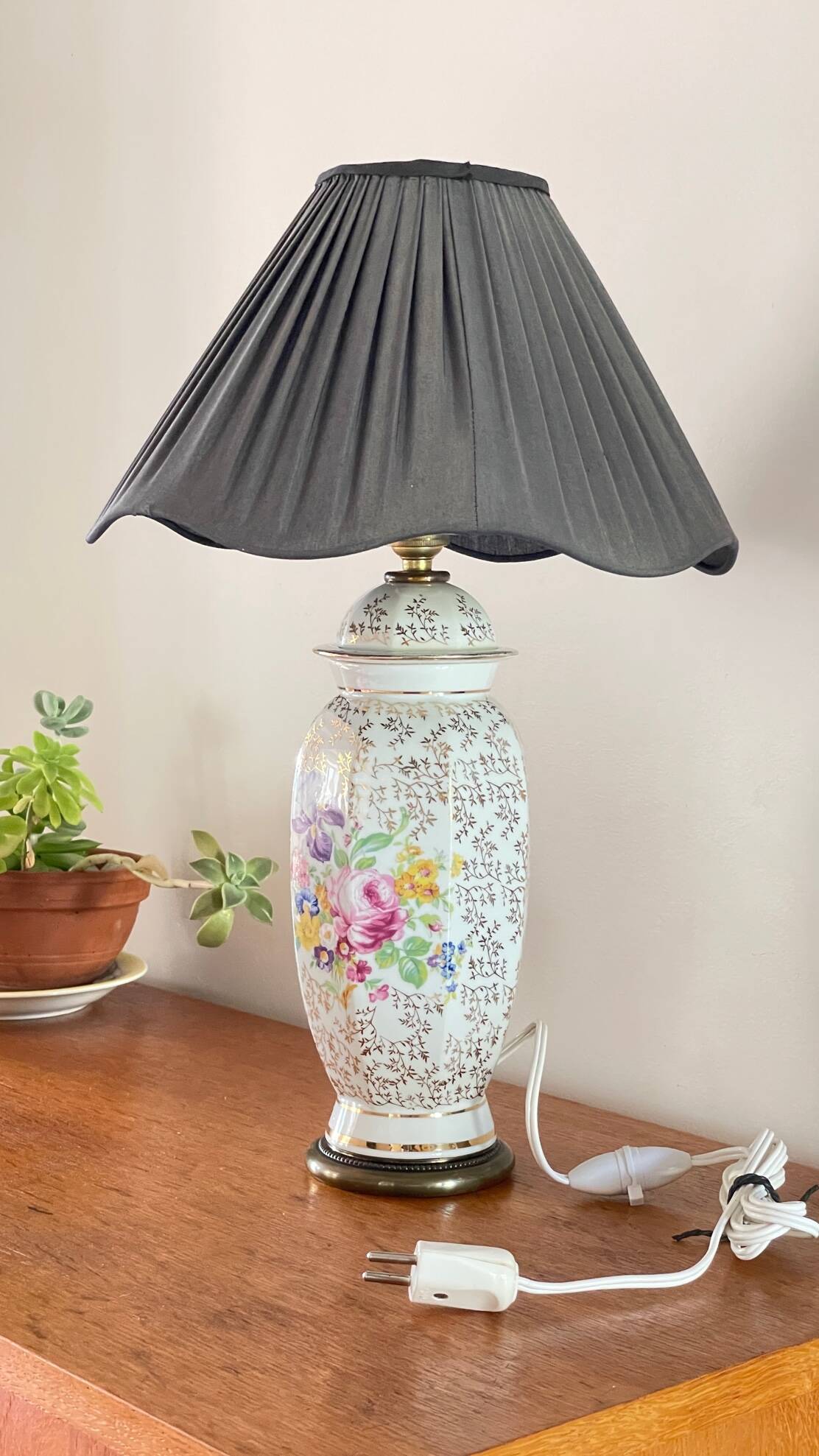 LAMP Porcelain from LIMOGES France
