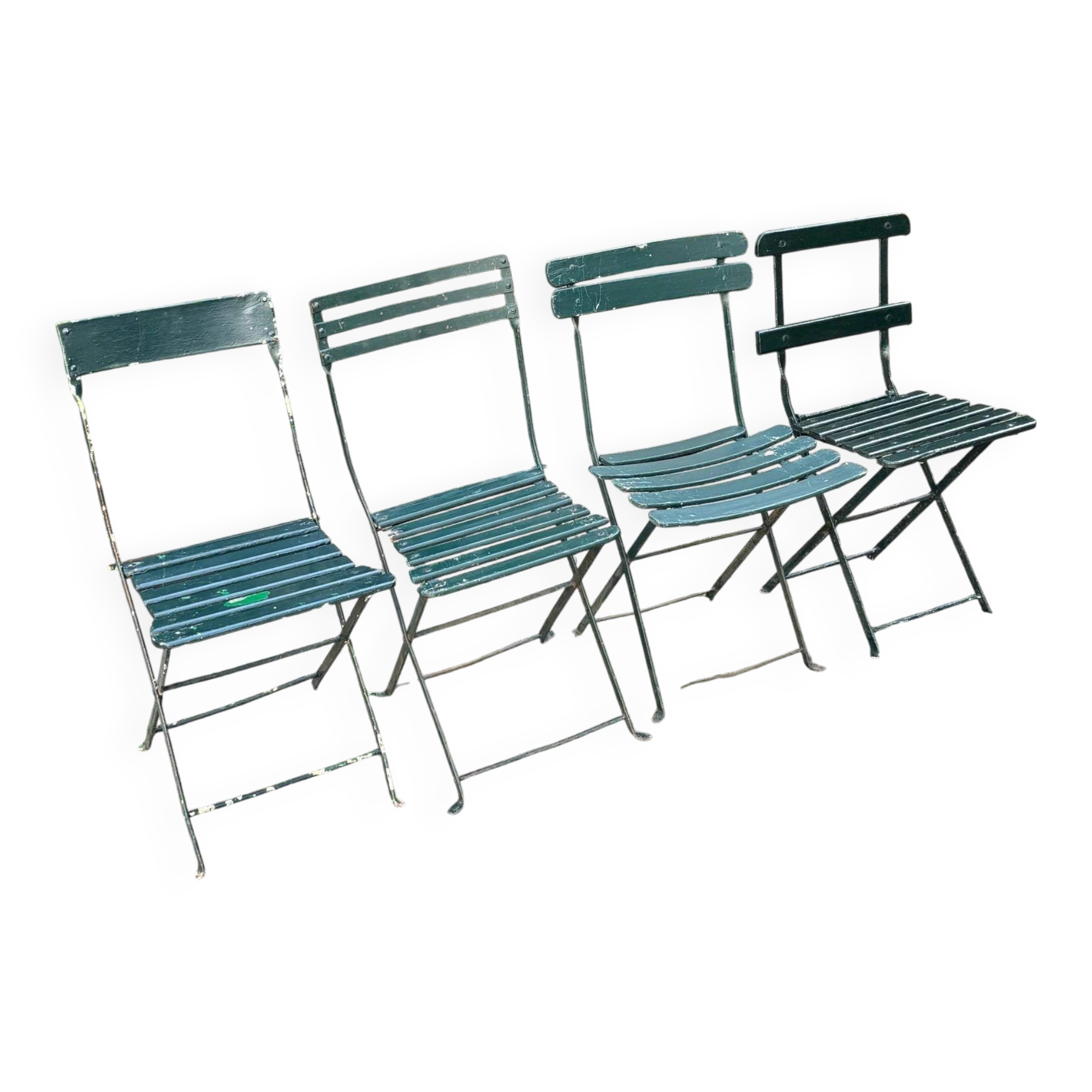 Salon de jardin, table et 4 chaises pliantes en métal vert