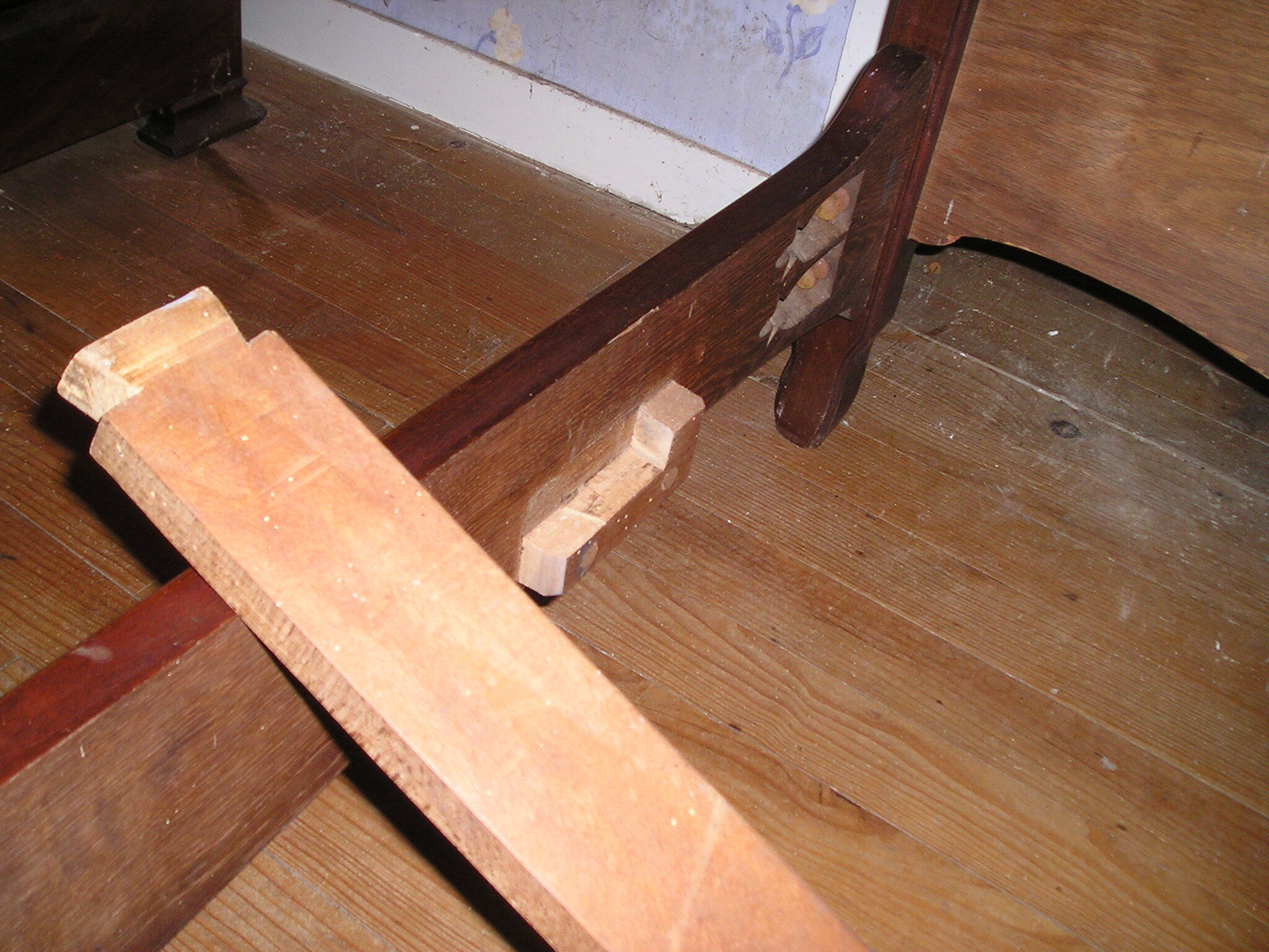 Old mahogany bed wood 190 x 85