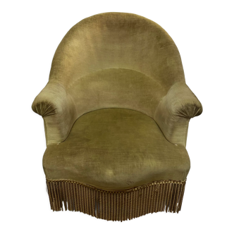 Almond green toad armchair