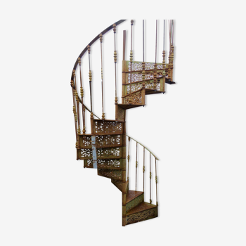 XXeme cast iron staircase