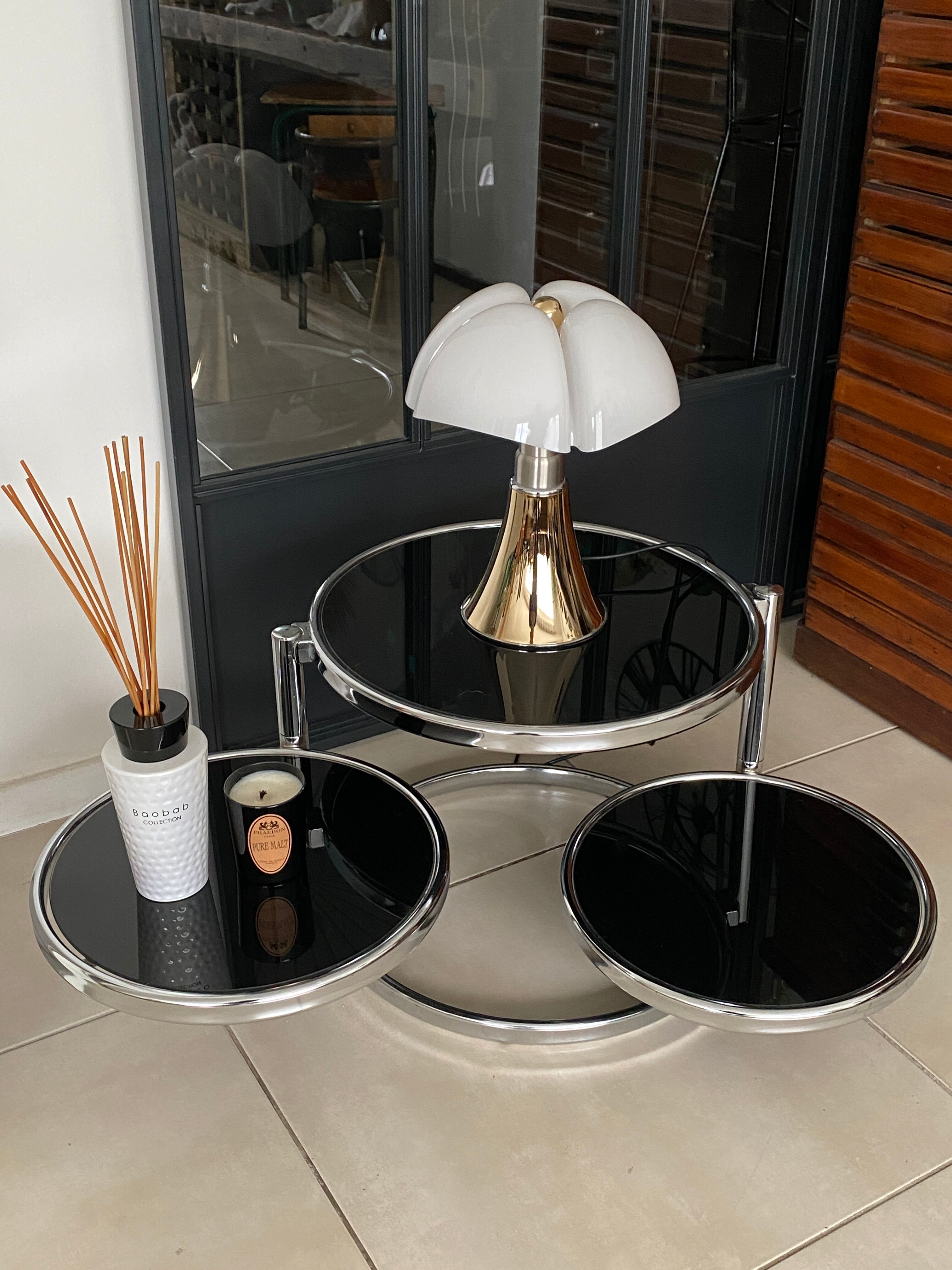Table basse ronde en verre et chrome vintage