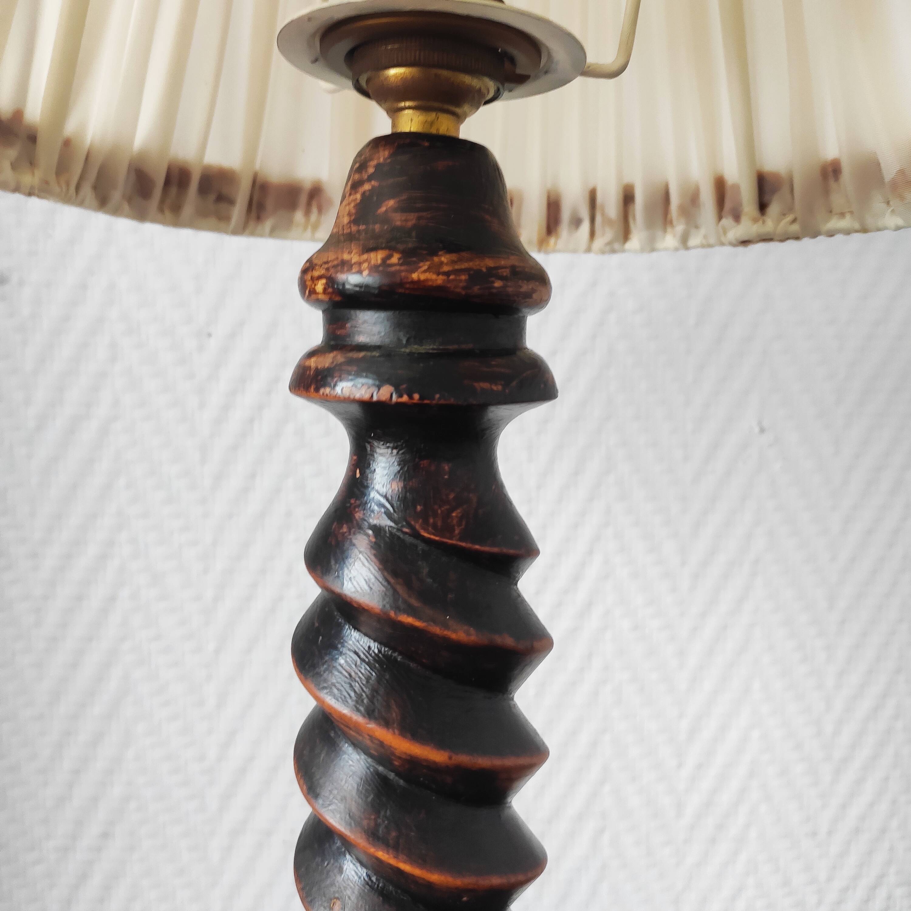 French vintage turned wooden lamp from the 40s-50s.