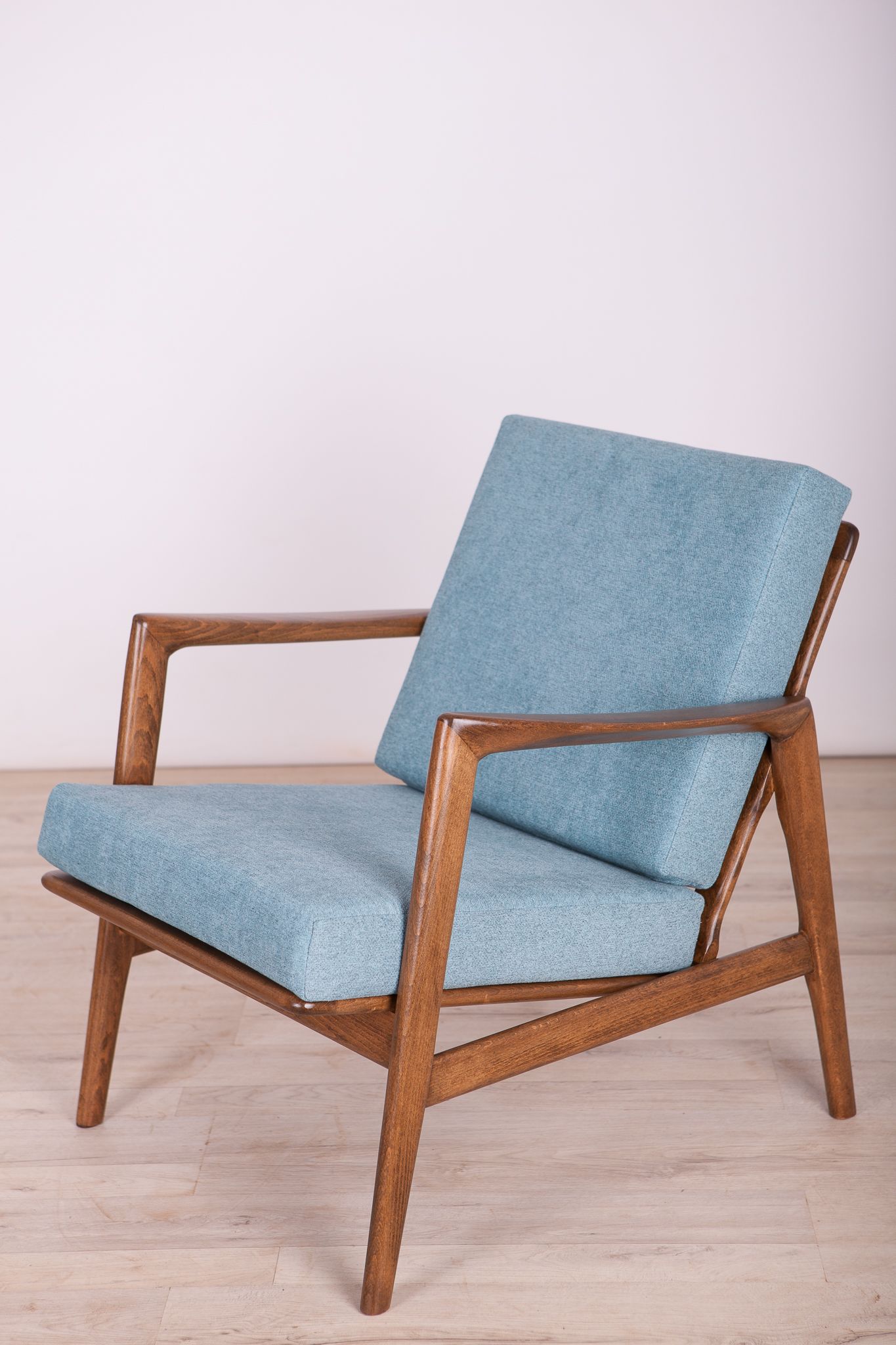 Armchairs 300-139 by Swarzędzka Factory, 1960s, Set of 2