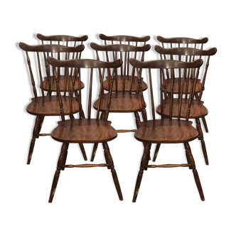 Serie de 8 chaises de bistrot