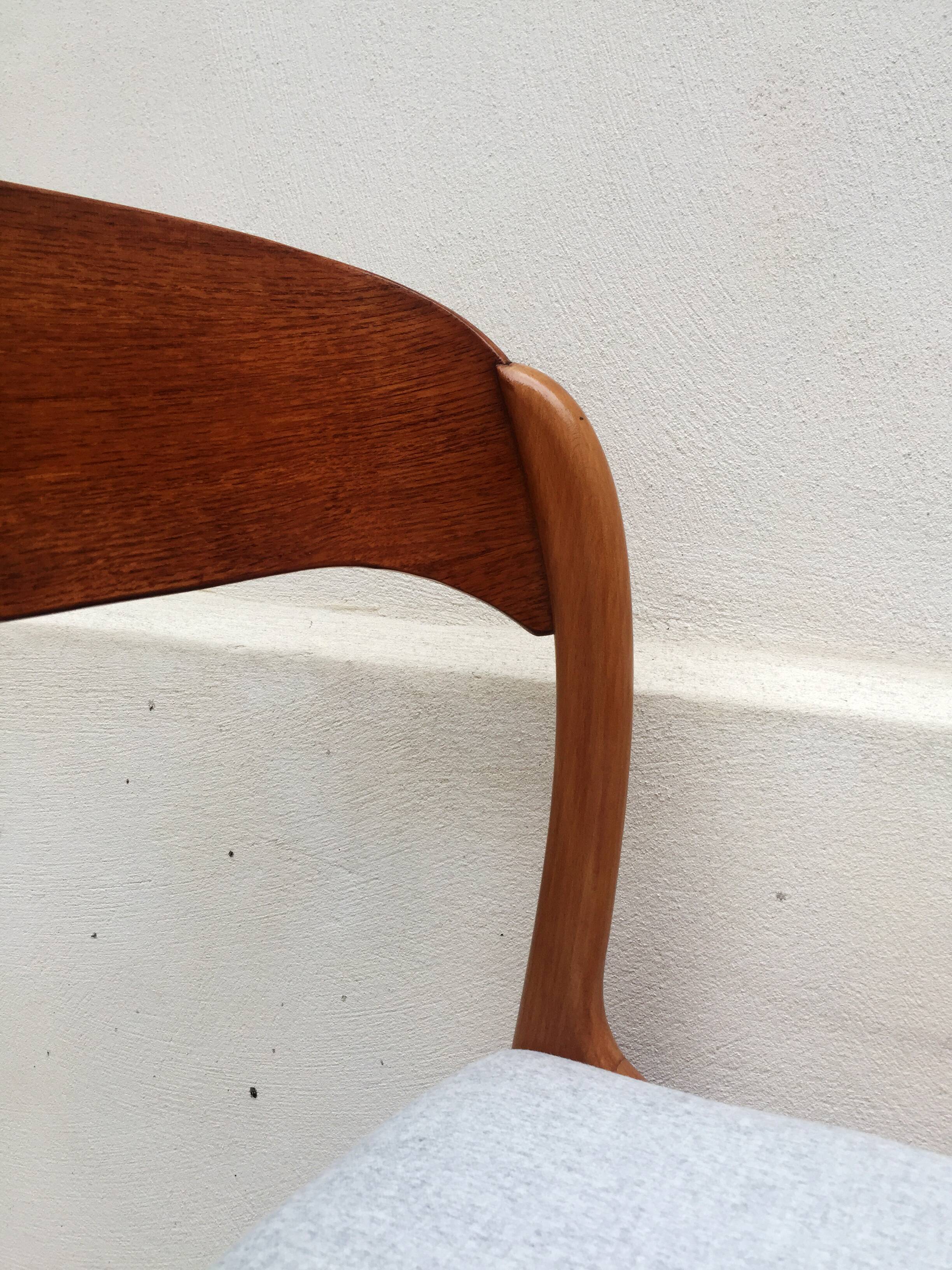 Ensemble de 4 chaises traîneau Baumann