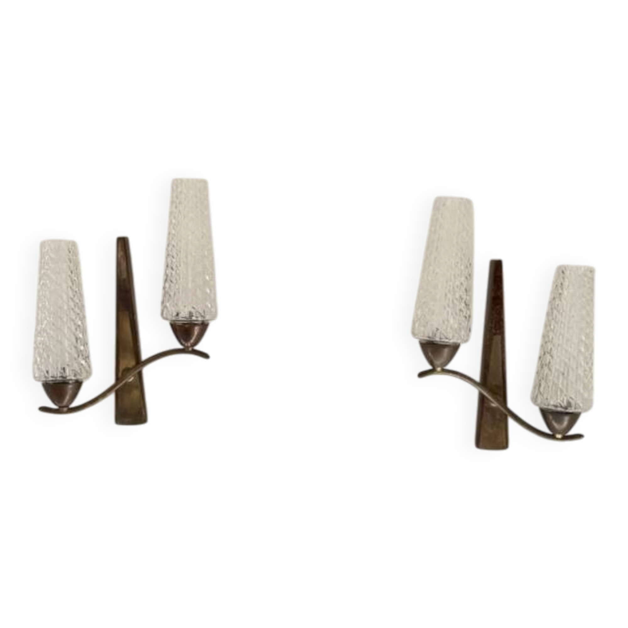 Paire d'appliques vintage en laiton et verre pressé-moulé, France, 1950