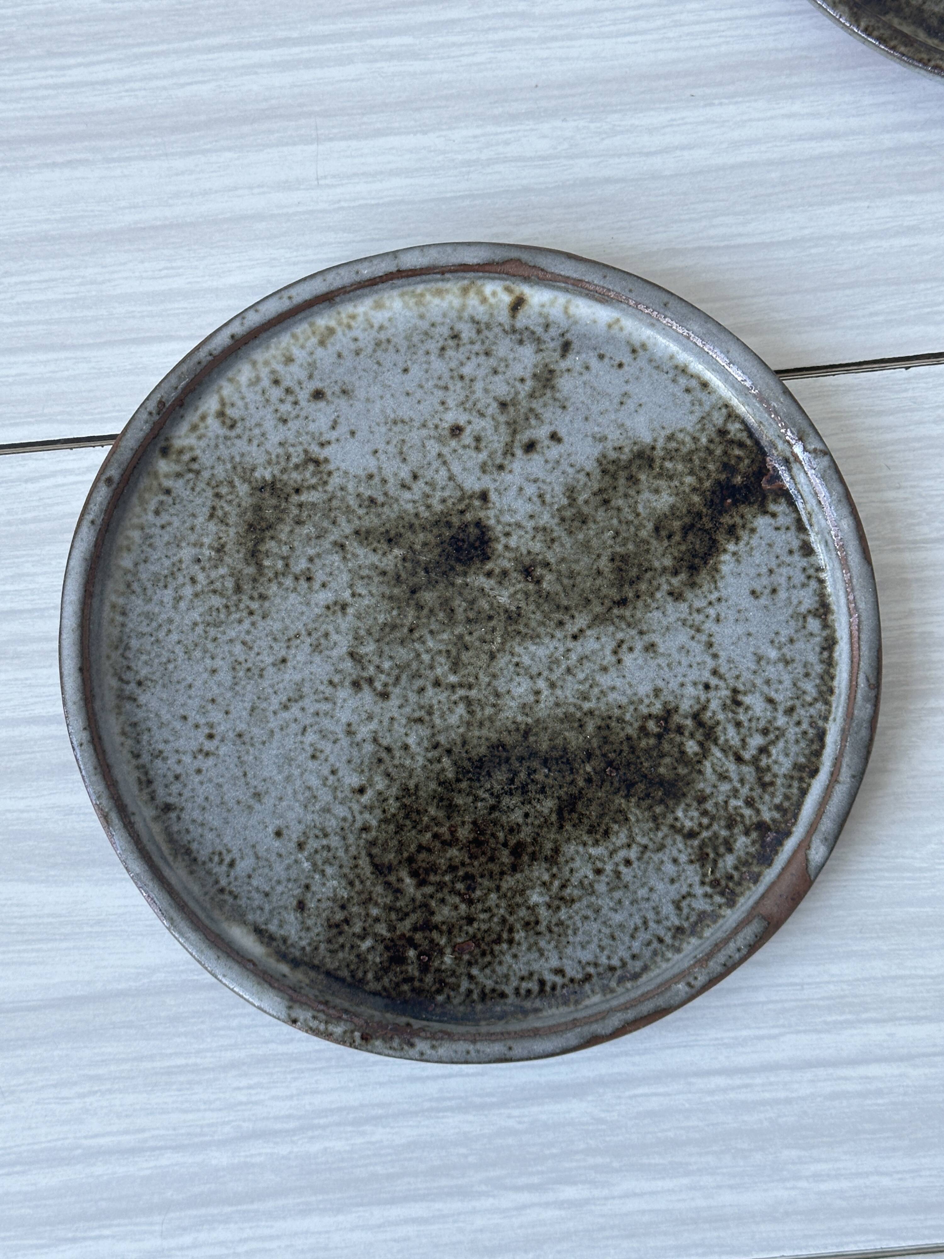 Thierry & Chantal Robert plates, Ponce sur le Loir