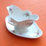 Sauce boat Porcelain with floral decoration on a white background " Aux Lions de Faïence " Paris