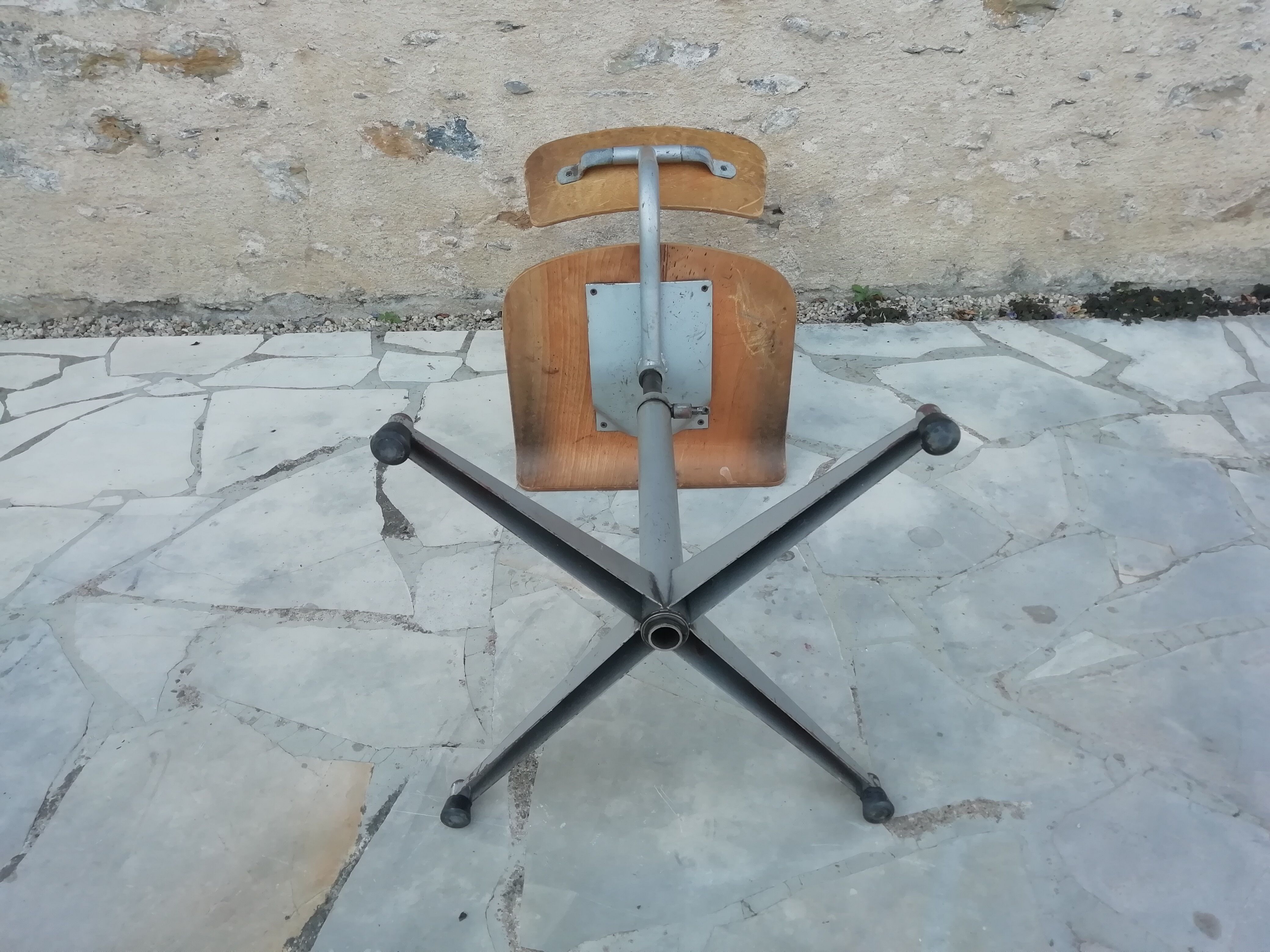 Set of 8 school chairs/workshop/office