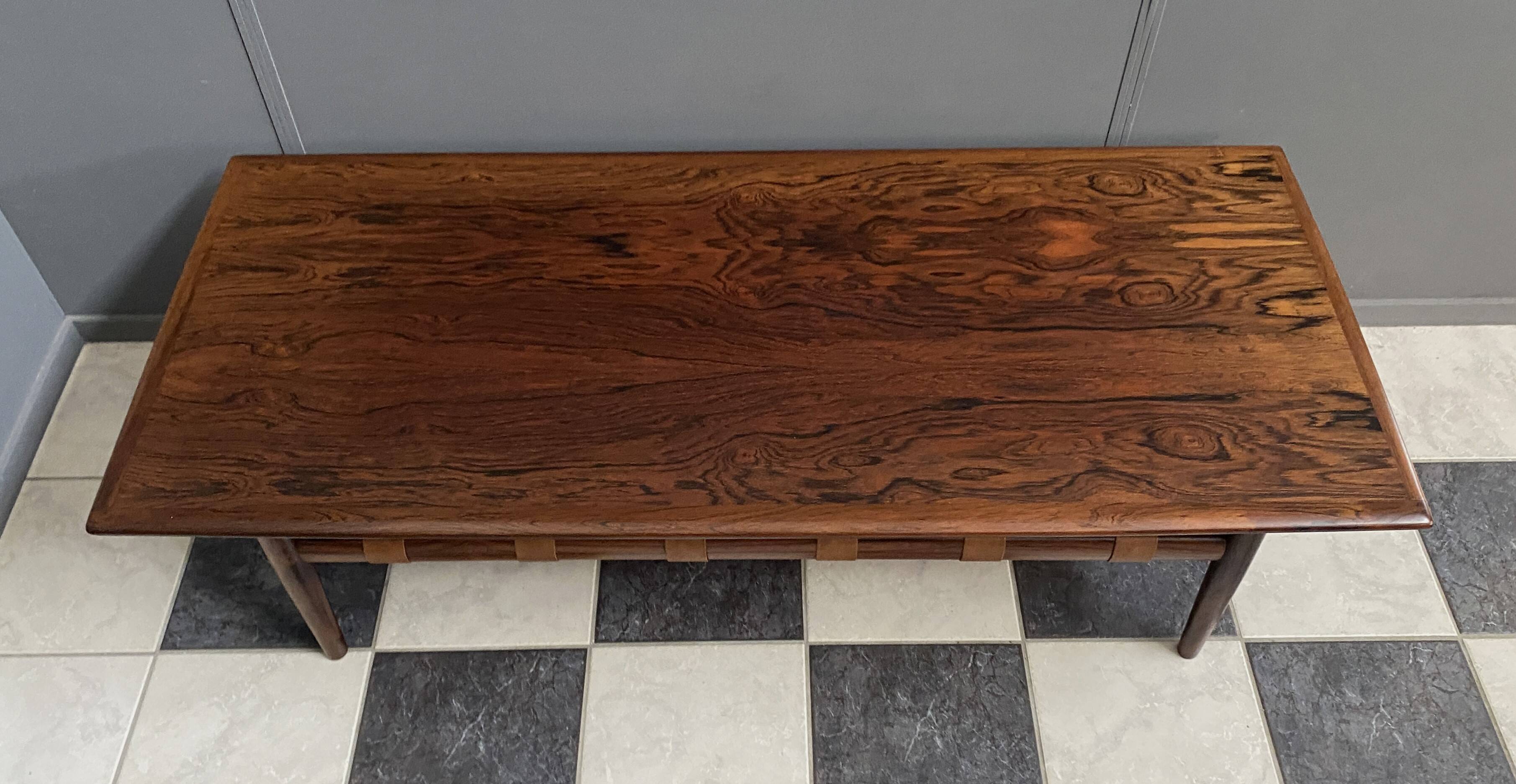 Grete Jalk palisander coffee table for Glostrup Denmark 1960s