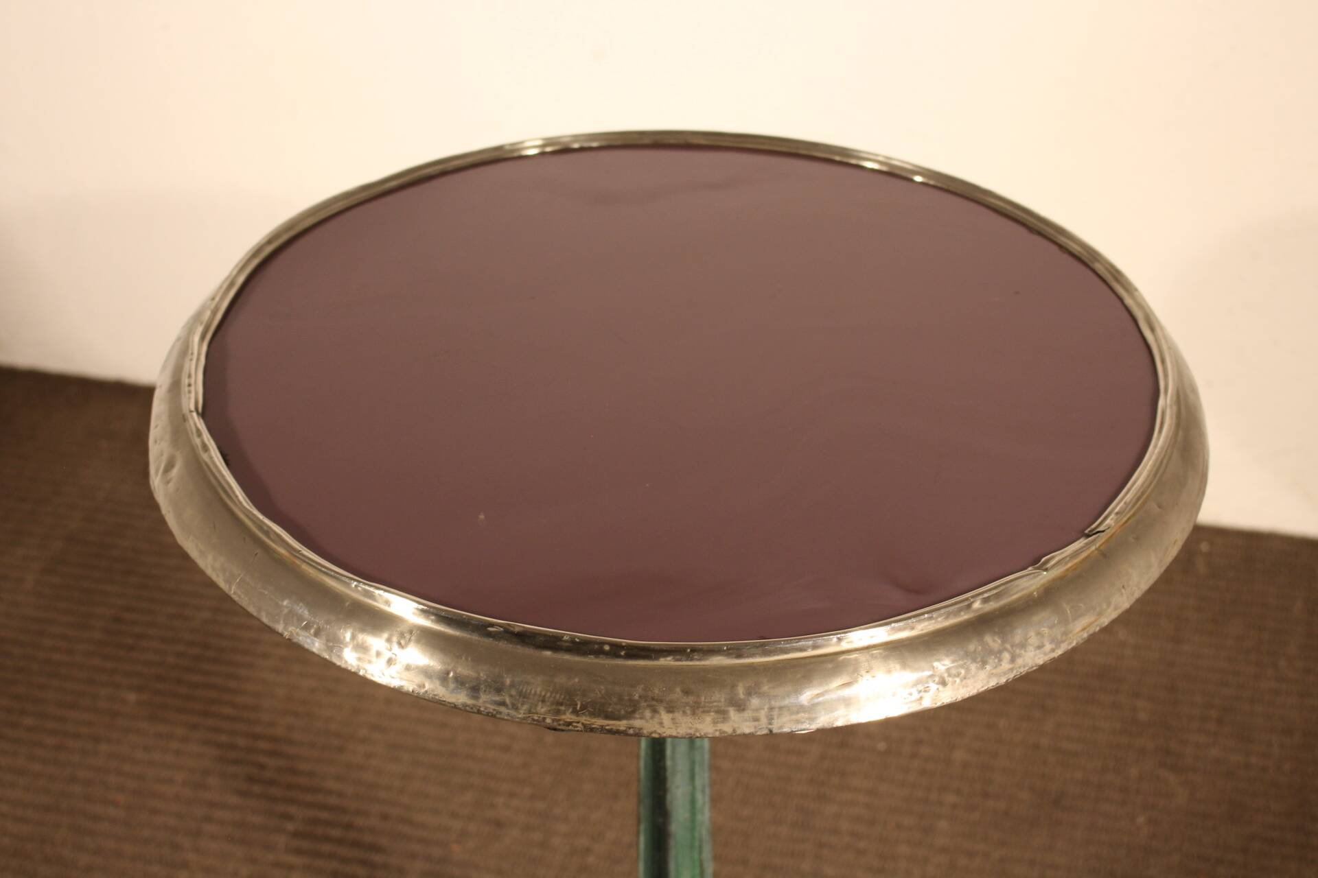 Art Nouveau pedestal table